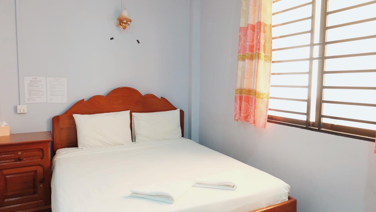 Khmer Village Guesthouse Phnom Penh Eksteriør billede