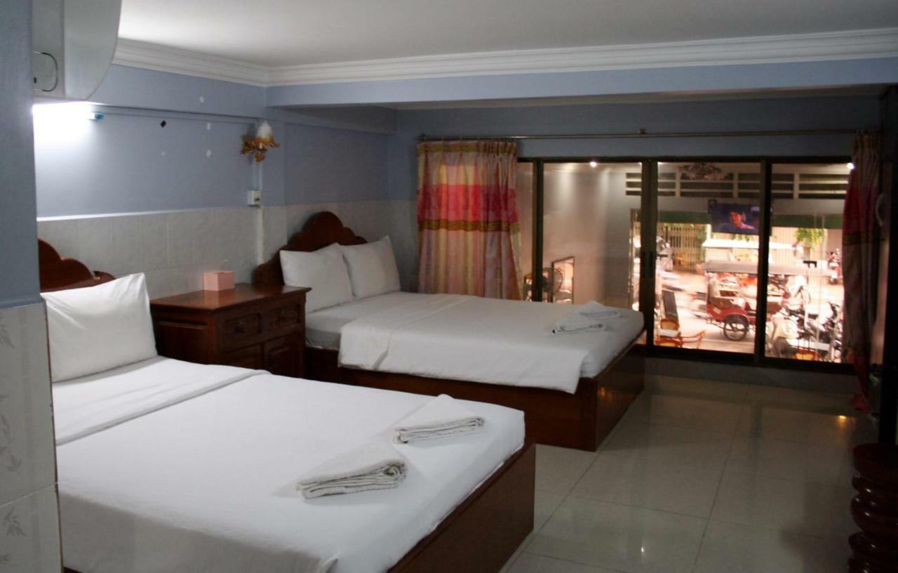 Khmer Village Guesthouse Phnom Penh Eksteriør billede